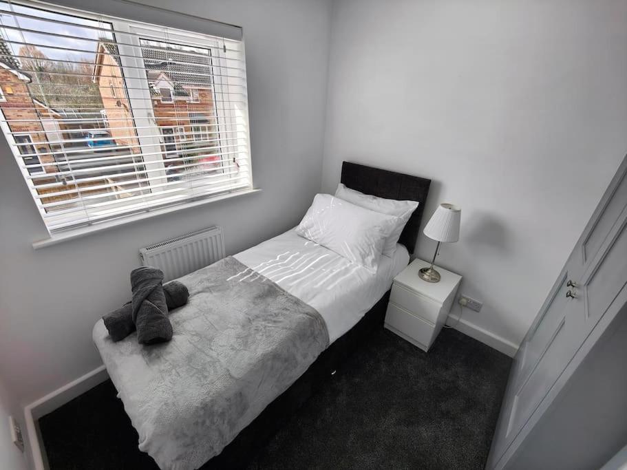 Vila 99 Stoney Bank Drive Kiveton Park Exteriér fotografie